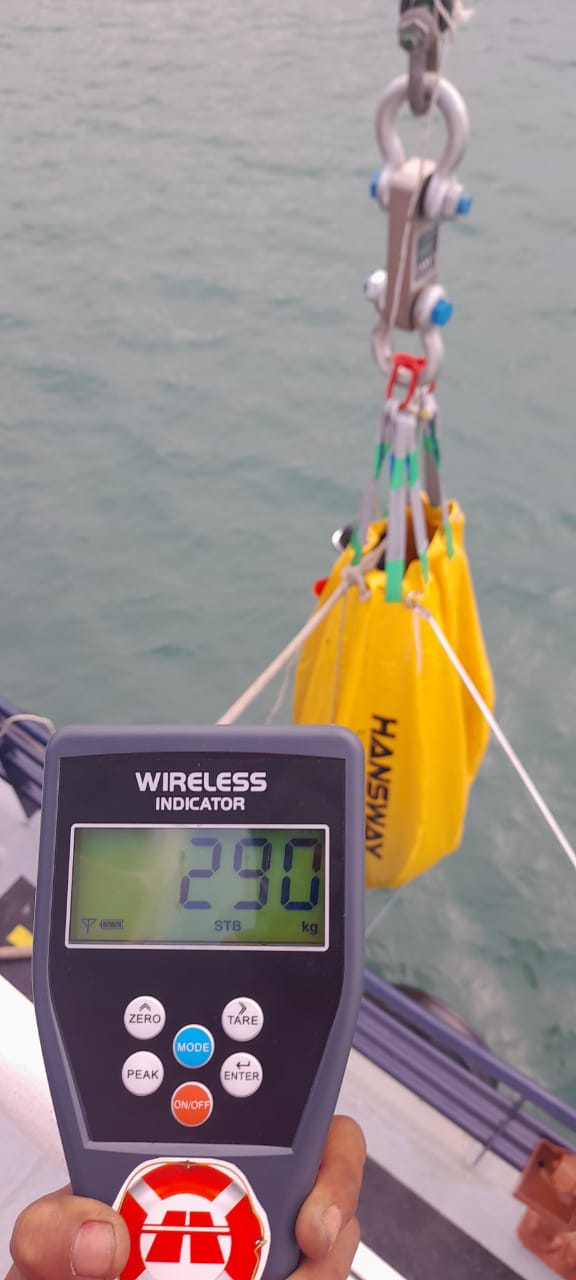 Rescue boat test Photo